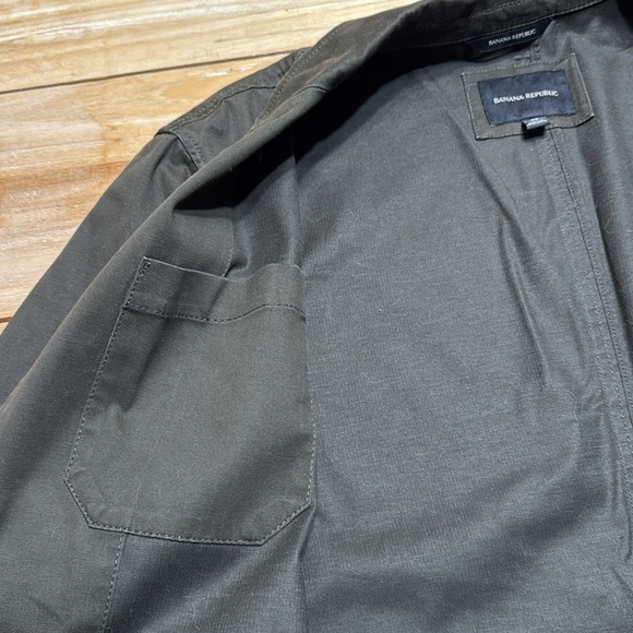 Olive Green Banana Republic Blazer 42R - Picture 8 of 8